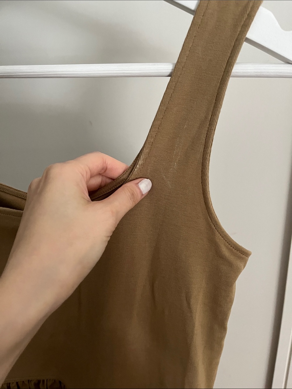 Uniqlo Sleeveless tan olive green Gathered Skirt Dress - Picture 5 of 5